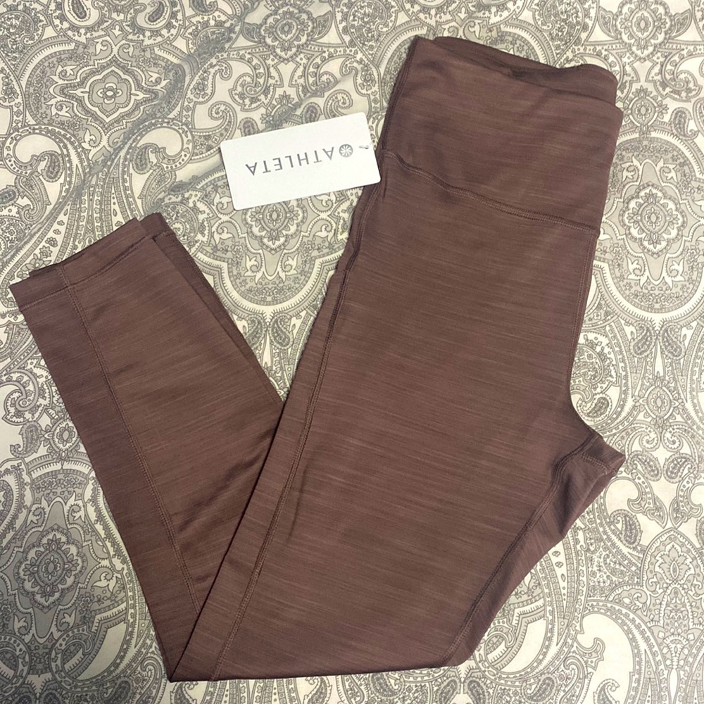 Athleta Ultimate Stash Pocket 7/8 tight leggings